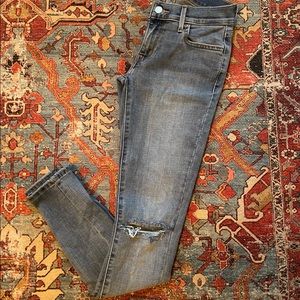 LEVIS 710 SUPER SKINNY JEANS